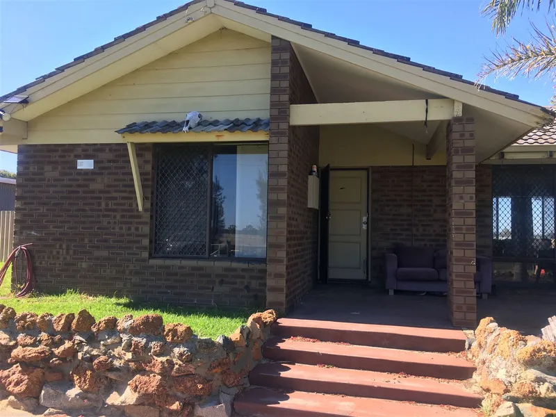 Country Retreat or Land Bank