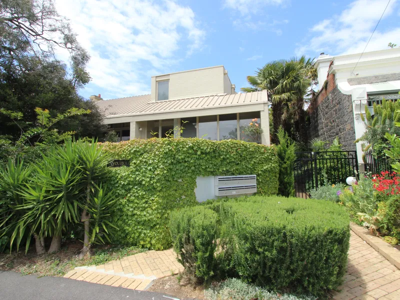 East Melbourne Town House