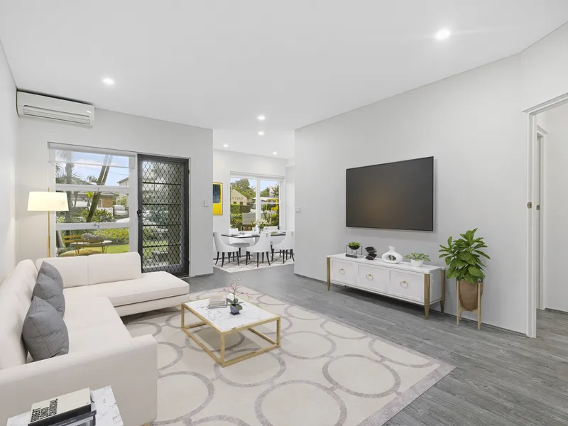 RECENTLY RENOVATED 2 BEDROOM GROUND FLOOR UNIT