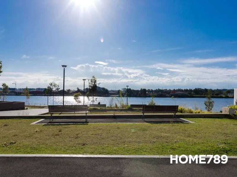 CONVENIENT AND LUXURIOUS 1 BEDROOM APARTMENT