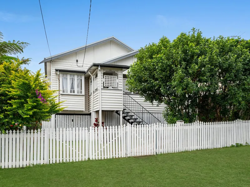 INNER CITY LIFESTYLE ON LIVINGSTONE