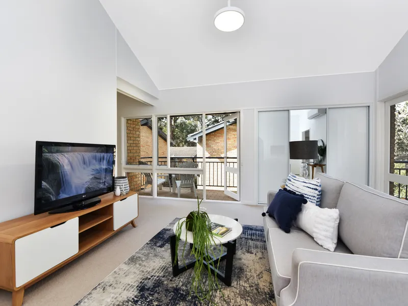 Bright and spacious two bedroom unit