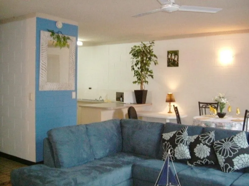 SERIOUSLY MOTIVATED VENDORS...MAKE AN OFFER