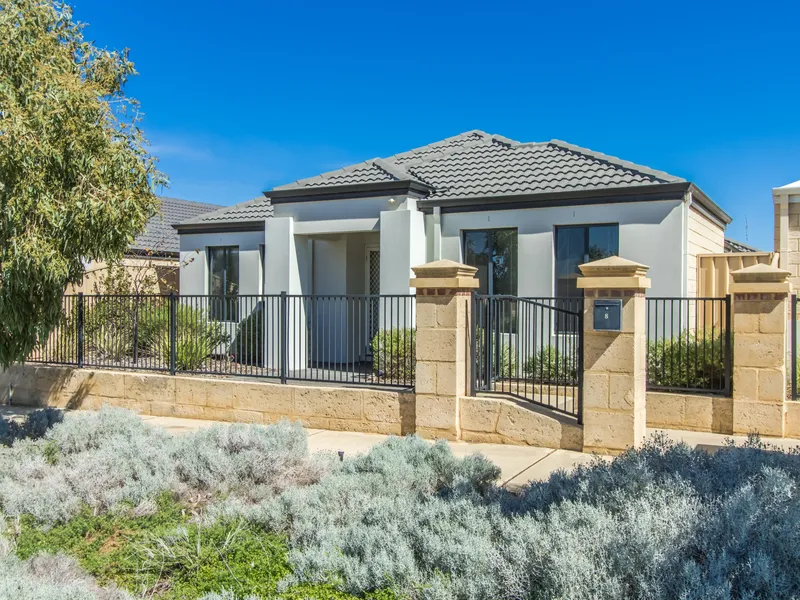 PICTURE PERFECT STARTER HOME, INVESTMENT OR DOWNSIZER!