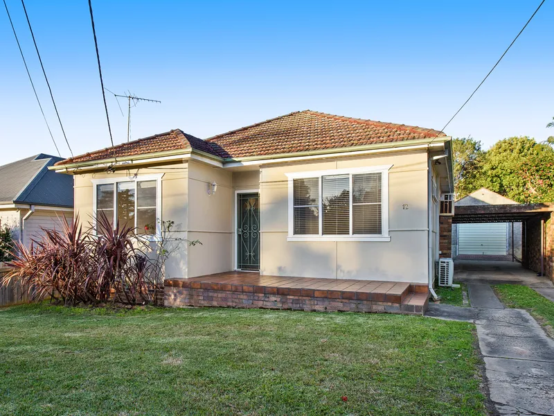 Freestanding 3 Bedroom Family Home