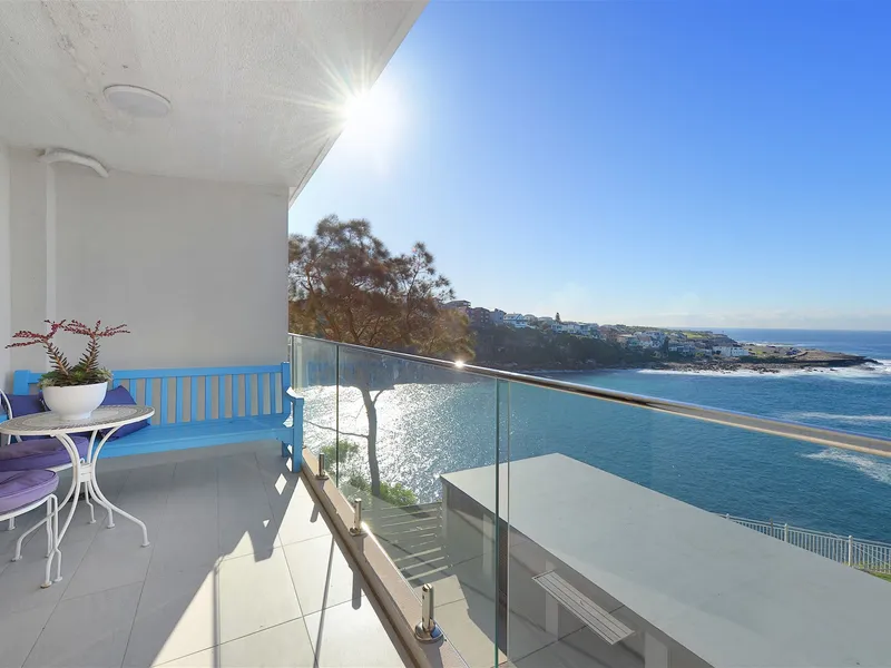 Fully Furnished Short Term Gem With Stunning Ocean Views