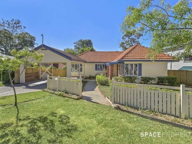 Renovated House In The Heart Of Ashgrove