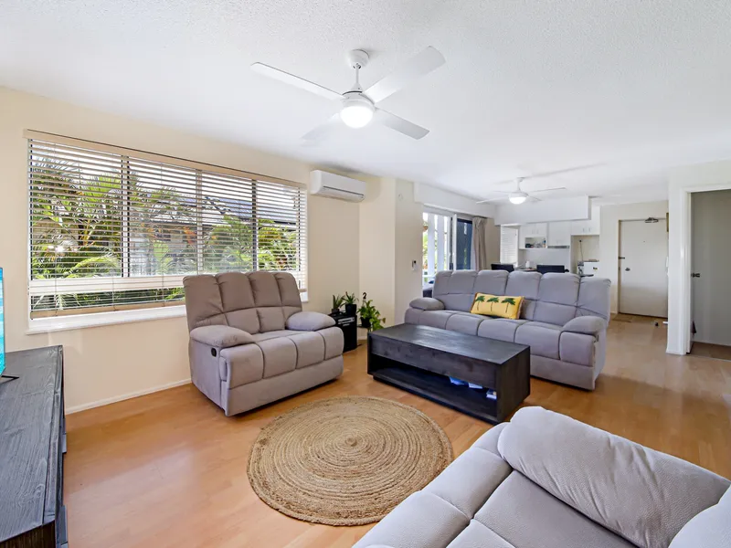 Beachside Bliss, Heart of Kings!