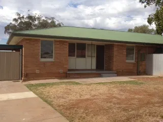 3 Bedroom home - Neat and Tidy - Updated - Pets Welcome!