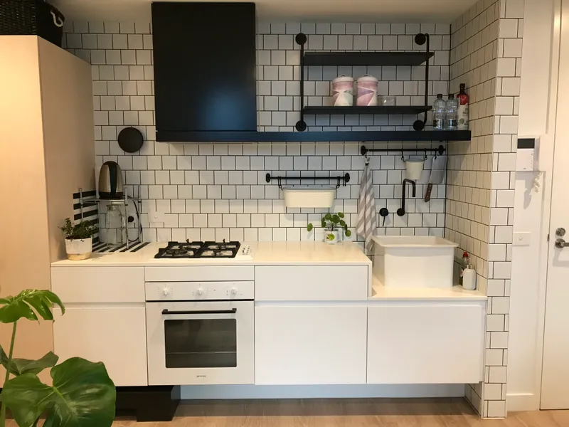 Two bedroom, two bathroom young apartment with no need to drive! Everything within an arms reach