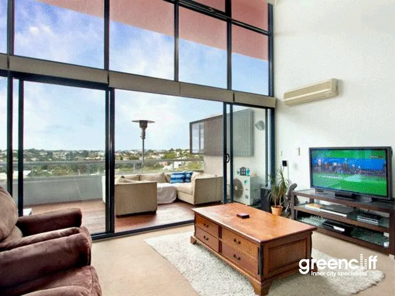 NORTH FACING TWO BEDROOM APARTMENT