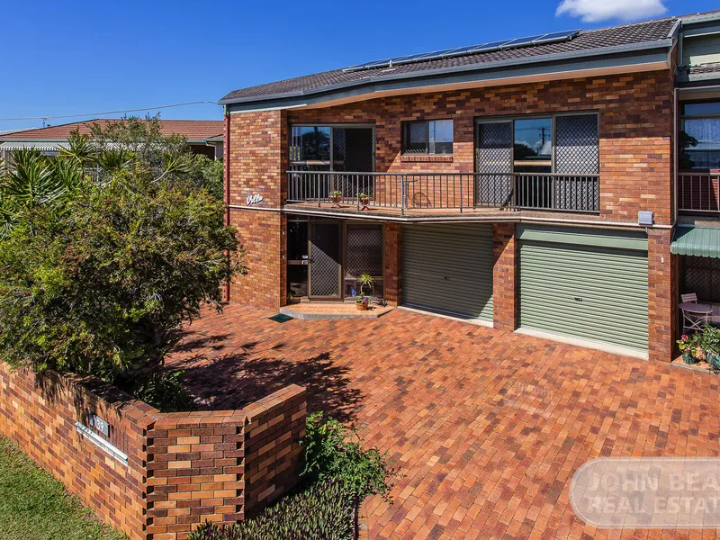 Your New Cozy Home - 140m Walk to the Water