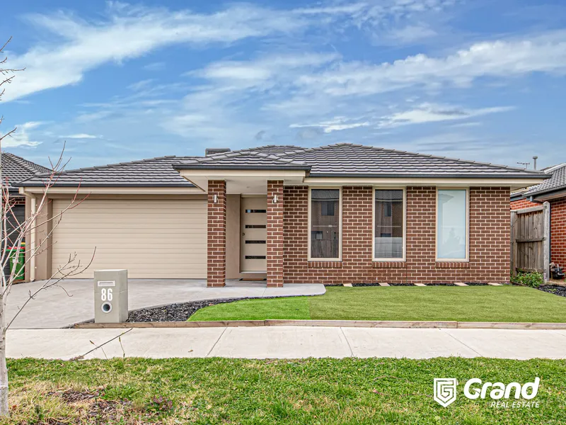 NEAR BRAND NEW FAMILY HOME IN A PRIME LOCATION IN OFFICER!