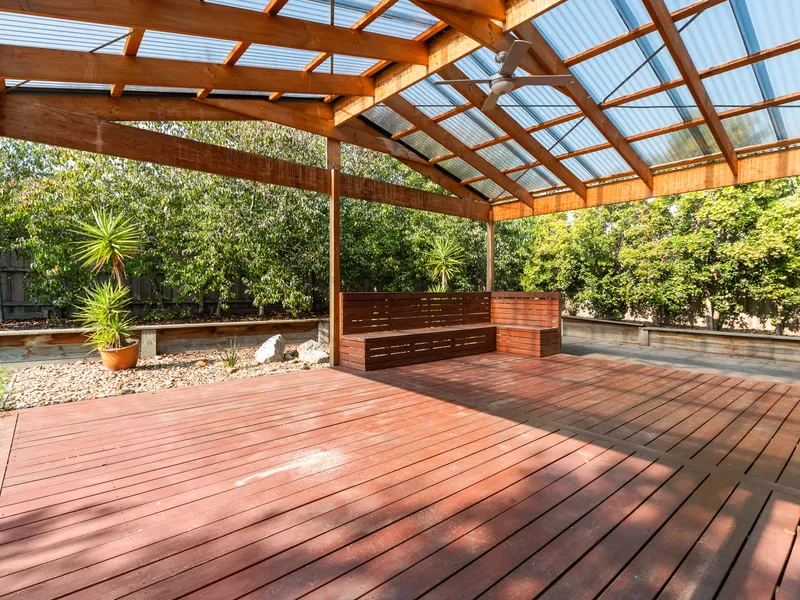 Private court location