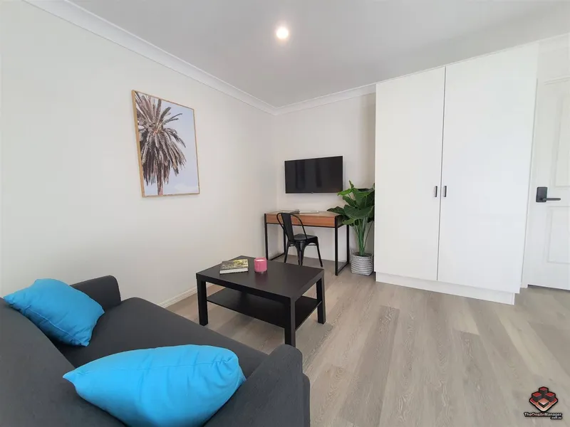 Well Presented, Furnished & All Inclusive