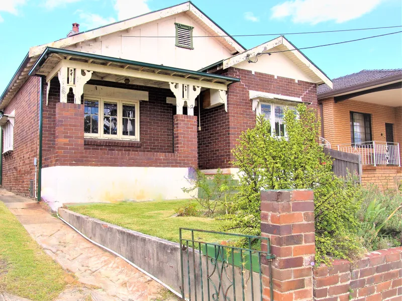 3 Bedroom Home - Central Location