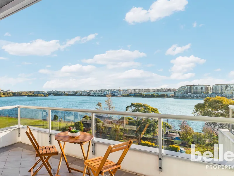 WATERFRONT | PRIME LOCATION