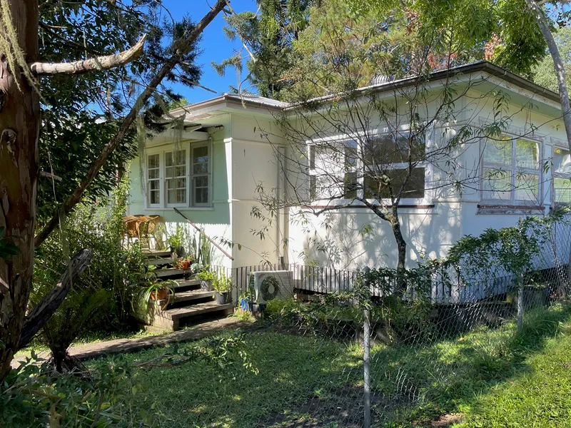 HEART OF VILLAGE HOME ON BIG BLOCK