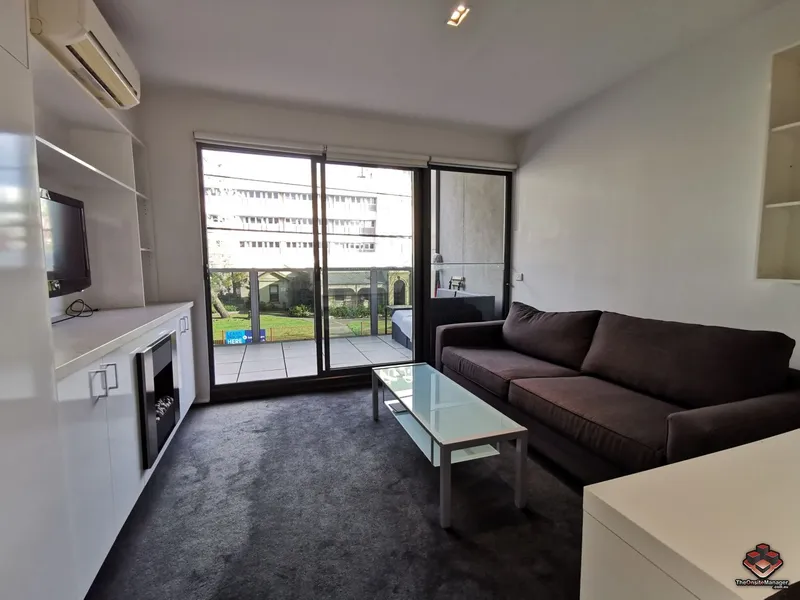 FULLY FURNISHED STUDIO WITH CAR STACKER PARK IN PRAHRAN