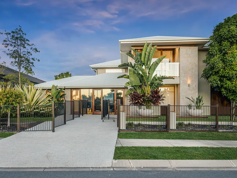 Stunning Metricon Display Home With All The Upgrades!