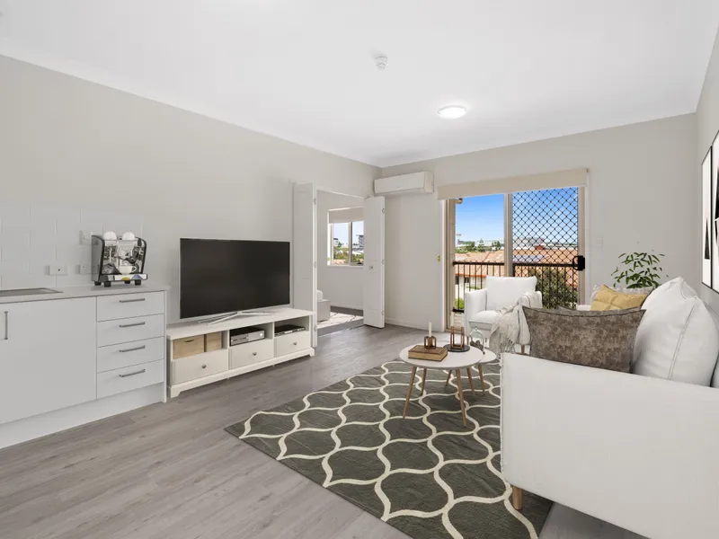 Retire in style at North Lakes .. enquire now !