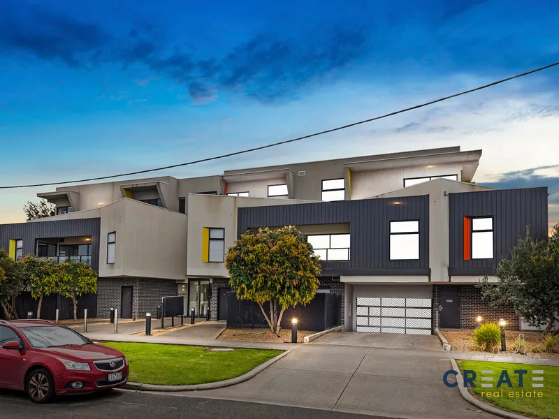 SUBURB APARTMENT IN FOOTSCRAY WEST