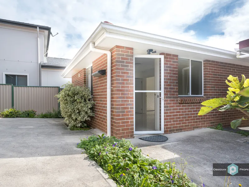 Near New 2 Bedroom Home in the Heart of Burwood