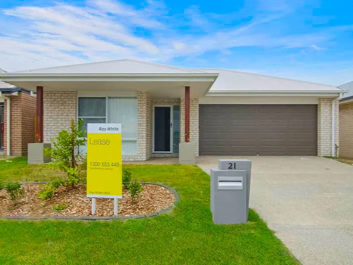 FOUR BEDROOM FAMILY HOME WITH MEDIA ROOM
