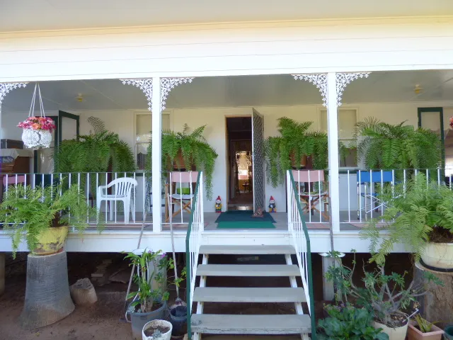 Beautifully Presented Wallumbilla Home