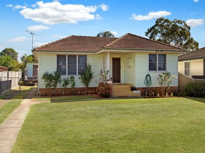 3 Bedroom Family Home!