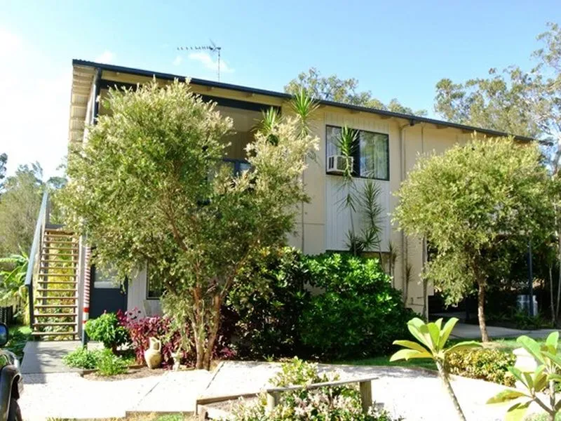 DUAL LIVING FOR BIG FAMILY.