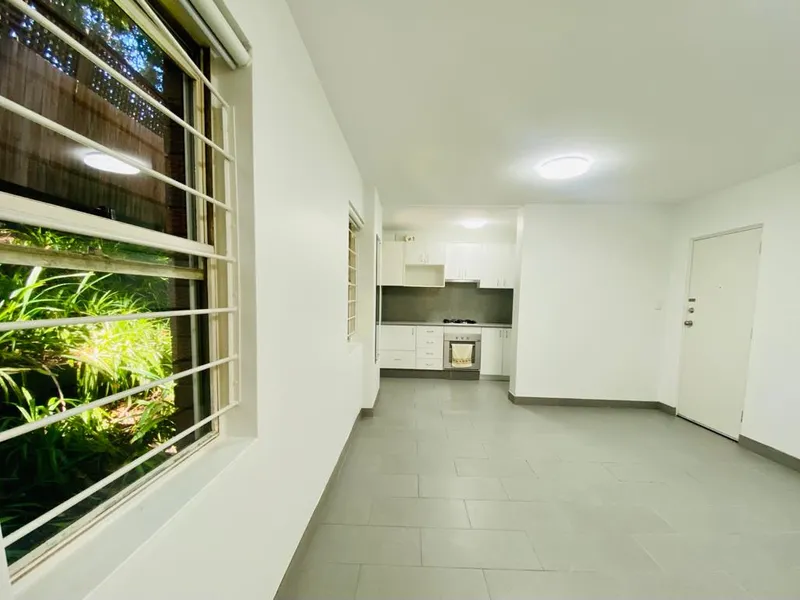 Updated Studio In Perfect Location With Scramble Parking!