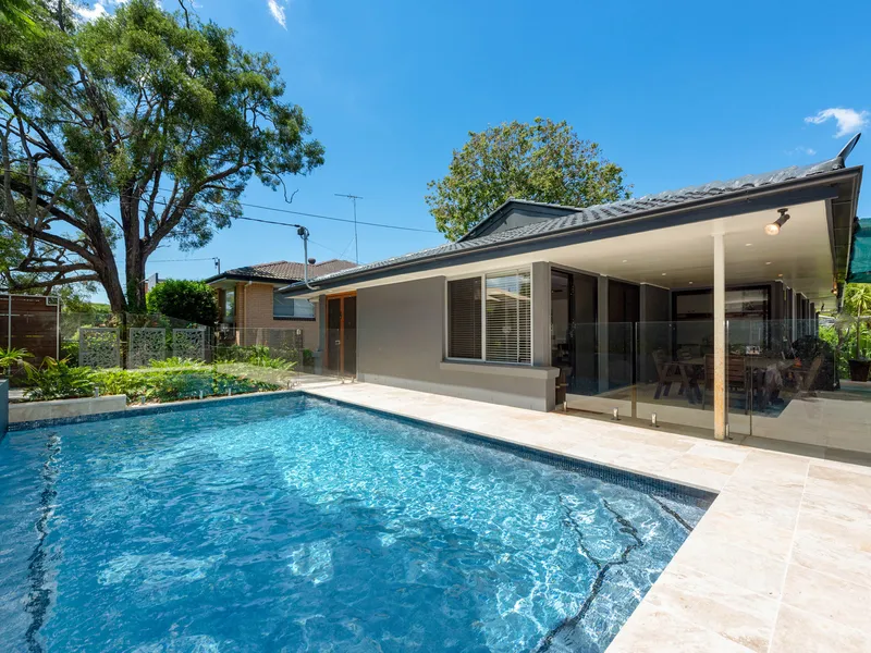 FAMILY HOME IN CENTRAL COORPAROO