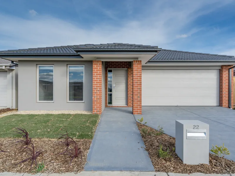 Bright & Brand New Home in great location 