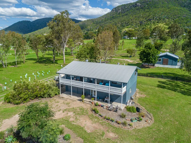 5 USEABLE ACRES 2 HOMES