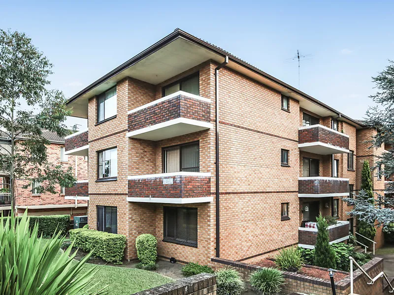 Stylish modern apartment for living or investment opportunity