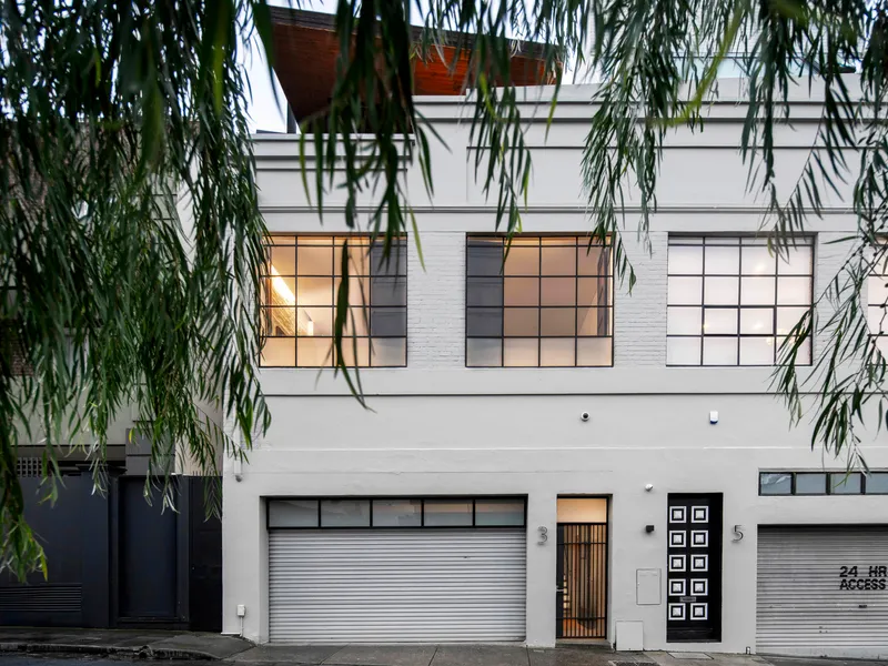 New York style warehouse in the heart of South Yarra