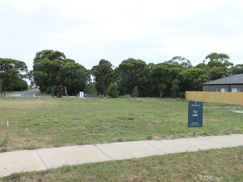 Titled Land Ready to Build!