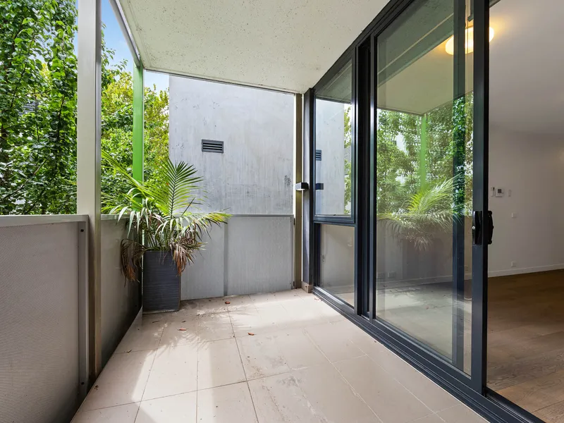 PERFECTLY POSITIONED IN A TOP NOTCH LOCATION | Besser+Co