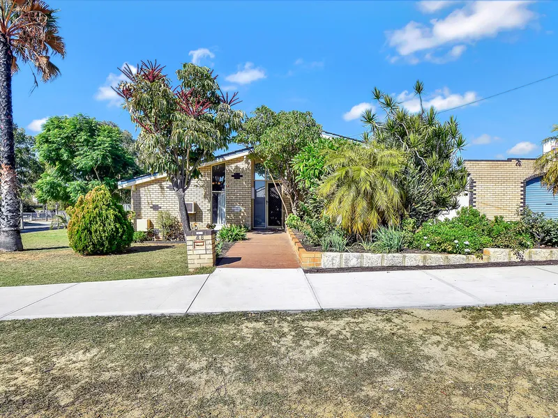 UNDER OFFER - CALL TEAM SAMMUT