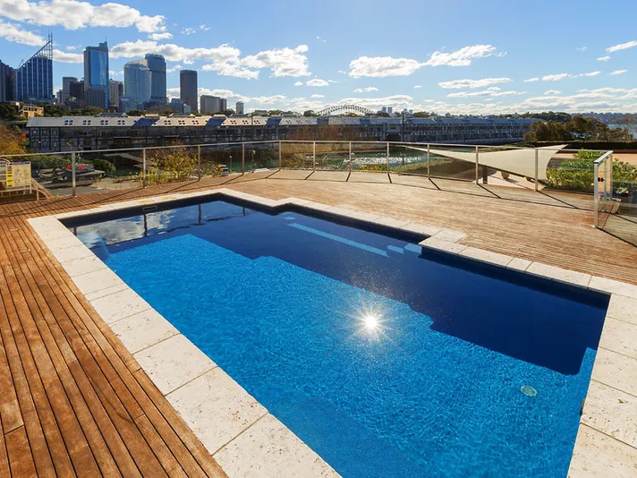 2 BEDROOM WITH CITY VIEWS, POOL, BALCONY AND CAR-PARKING!