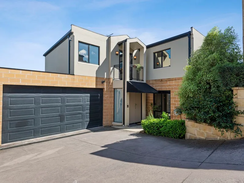 A Secluded Sanctuary of Flair and Flexibility