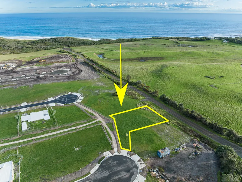 LARGE BLOCK, WATER VIEWS, SUSTAINABLE LIVING