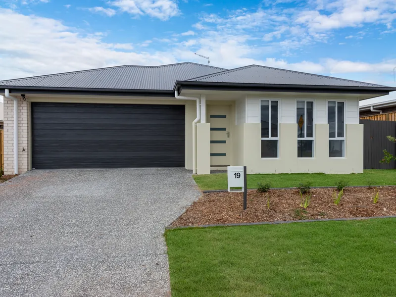 Brand-New Family Home in Covella Greenbank