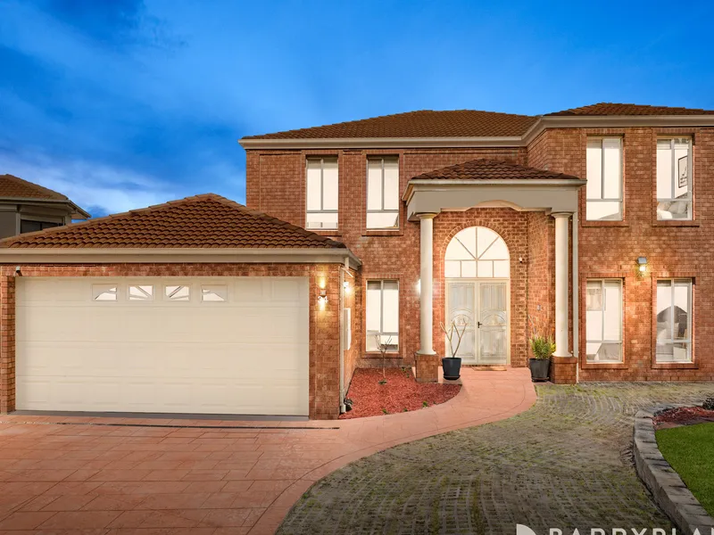 Luxury Living in Rivergum Estate: A Family Home of Distinction