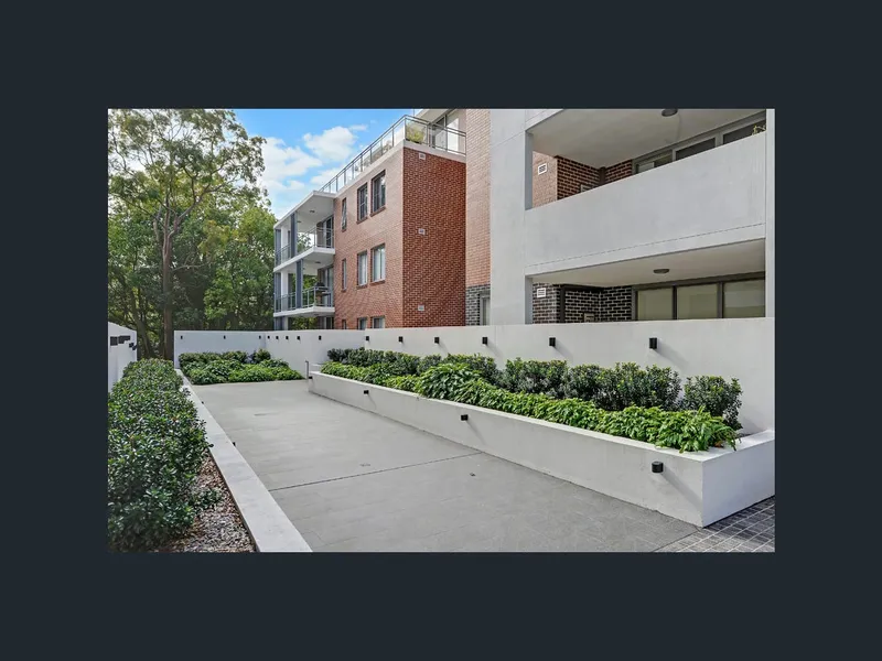 2 Bedroom Modern Apartment in Hornsby