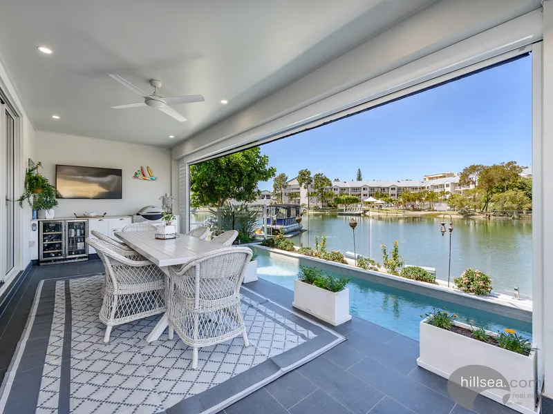 Private waterfront entertainer, featuring wide canal
