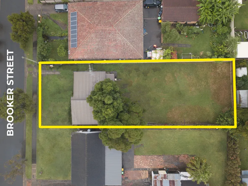 696SQM OF LAND | LONG TERM TENANT