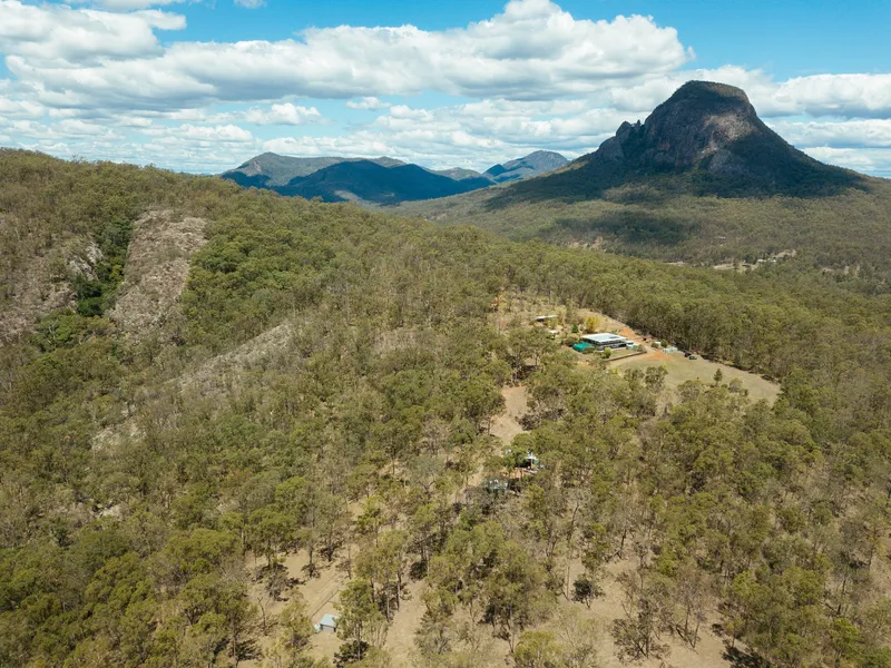 ‘Bullimah’ / Sky Camp