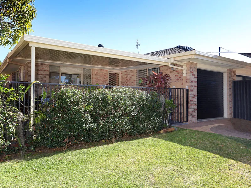 Comfortable Duplex in a highly Sought after Street